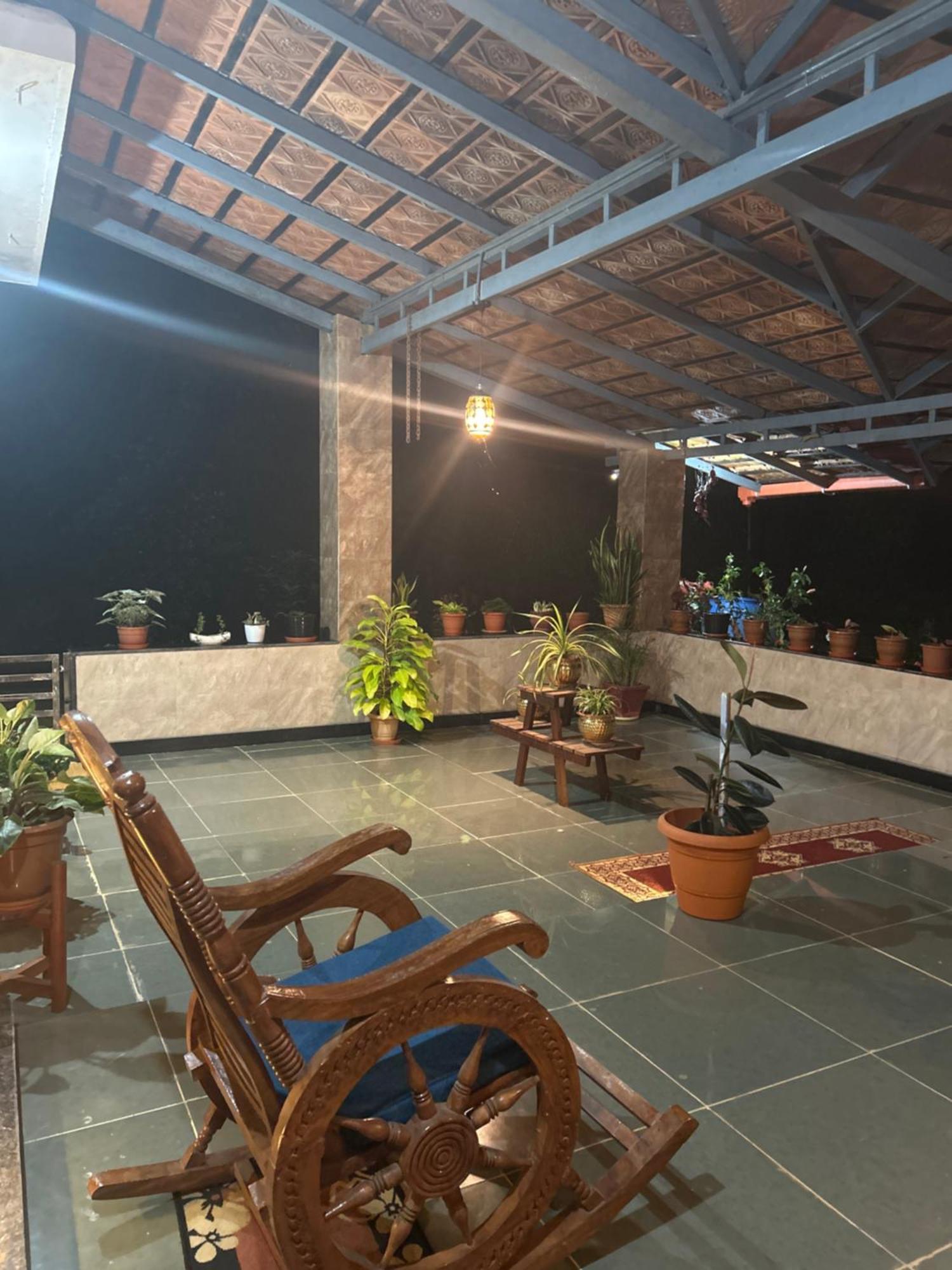 Coorg Naladi Holidays Kakkabe Kültér fotó